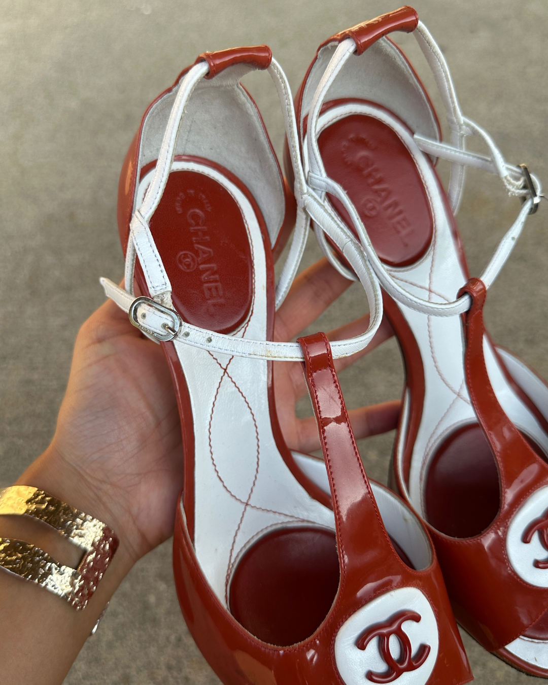 CHANEL Logo Sandals (38)